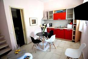 Flora Maisonettes 2 Walk to Beach A C Wifi Car Not Required