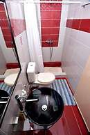 Flora Maisonettes 2 Walk to Beach A C Wifi Car Not Required