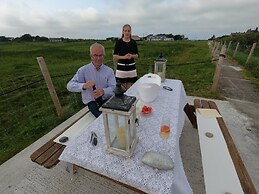 Luxury Villa Six Suites Private Path to Sea