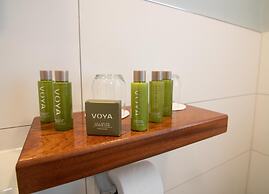 Luxury Villa Six Suites Private Path to Sea