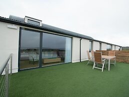 Luxury Villa Six Suites Private Path to Sea