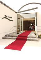 Luxury Villa Six Suites Private Path to Sea