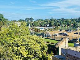 CRYSTAL APARTMENT HOTEL AND LODGES