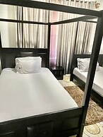 CRYSTAL APARTMENT HOTEL AND LODGES