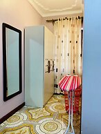 CRYSTAL APARTMENT HOTEL AND LODGES