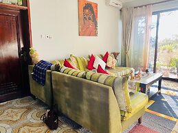 CRYSTAL APARTMENT HOTEL AND LODGES