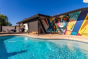 5BR Pool Home in Downtown Gilbert by RedAwning