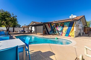 5BR Pool Home in Downtown Gilbert by RedAwning