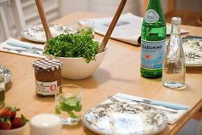 Beautiful Urban Apartment In Tel-Aviv