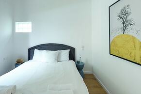 Beautiful Urban Apartment In Tel-Aviv