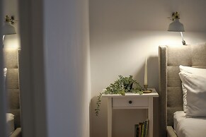 Beautiful Urban Apartment In Tel-Aviv