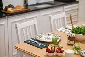 Beautiful Urban Apartment In Tel-Aviv