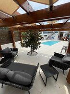 Remarkable 4-bed House in Kaštel Novi