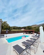 Remarkable 4-bed House in Kaštel Novi