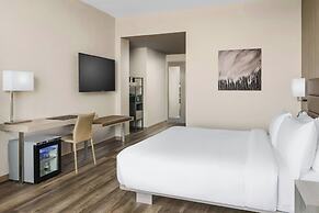 AC Hotel by Marriott Bethesda Downtown