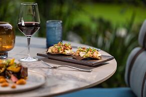 Lake Nona Wave Hotel