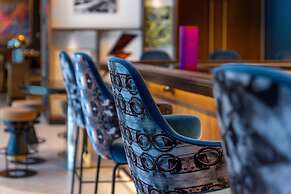 Lake Nona Wave Hotel