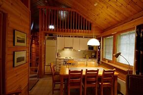 Jeris Hotel & Cabins