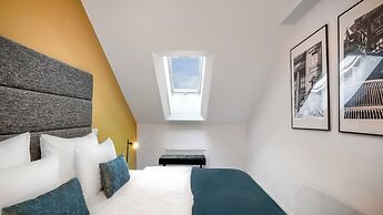 VN48 Suites by Adrez Living