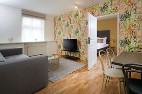 VN48 Suites by Adrez Living