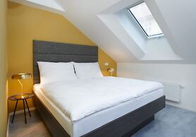 VN48 Suites by Adrez Living