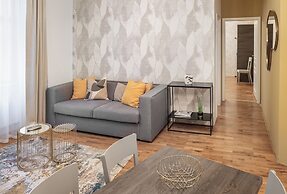 VN48 Suites by Adrez Living