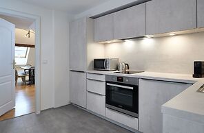 VN48 Suites by Adrez Living