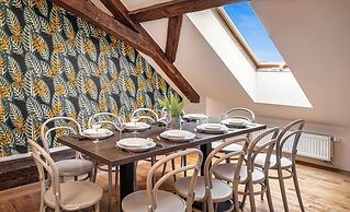 VN48 Suites by Adrez Living