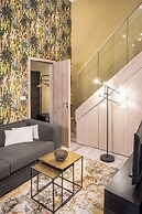VN48 Suites by Adrez Living