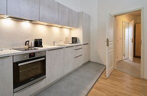 VN48 Suites by Adrez Living