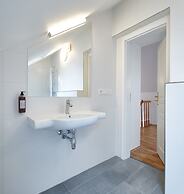 VN48 Suites by Adrez Living