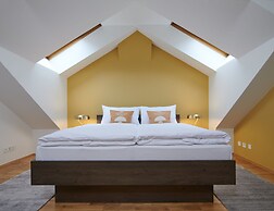 VN48 Suites by Adrez Living