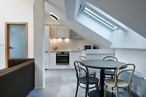 VN48 Suites by Adrez Living