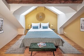 VN48 Suites by Adrez Living