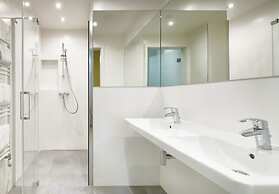 VN48 Suites by Adrez Living