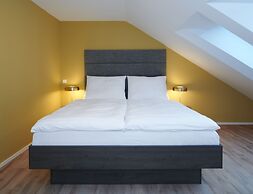 VN48 Suites by Adrez Living