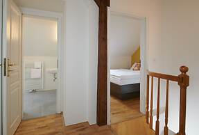 VN48 Suites by Adrez Living