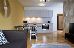 VN48 Suites by Adrez Living