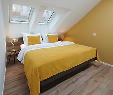 VN48 Suites by Adrez Living