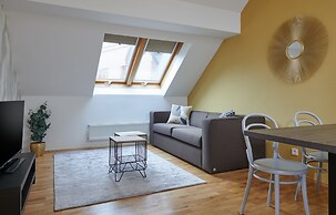 VN48 Suites by Adrez Living