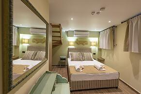 Ipelhome Plaka Boutique Apartments