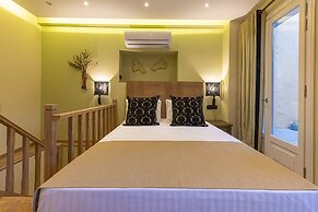 Ipelhome Plaka Boutique Apartments