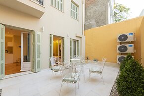 Ipelhome Plaka Boutique Apartments
