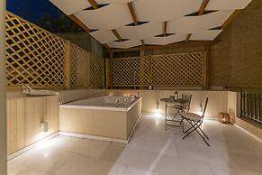 Ipelhome Plaka Boutique Apartments