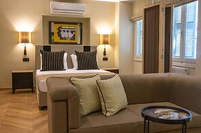 Ipelhome Plaka Boutique Apartments