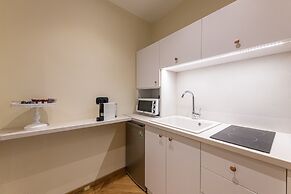 Ipelhome Plaka Boutique Apartments