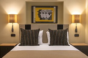 Ipelhome Plaka Boutique Apartments