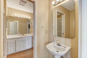 Spacious Home with Private Balcony and Ocean View by RedAwning