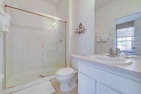 Neil's Windsor Hills Townhouse 3 Bedroom Townhouse by RedAwning