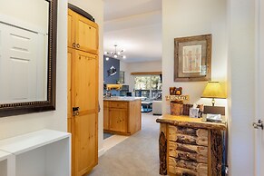 The Seasons 1834 2 Bedroom Condo by RedAwning